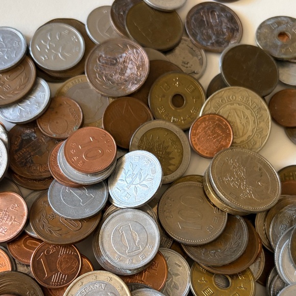 Mixed Coin Collection - Picture 7 of 8